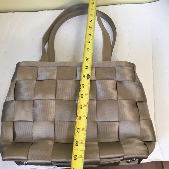 Harveys Seatbelt Original Satchel Tote Bag Shoulder Zip Handbag Purse Beige Tan - Picture 14 of 16